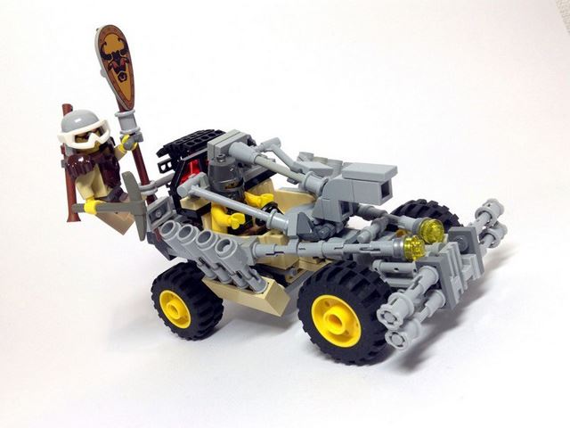 Lego сделал автомобили из Безумного Макса